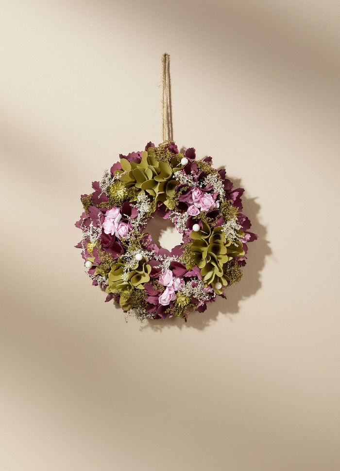 Wandkranz mit verschiedenen Blüten 