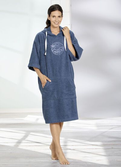 Poncho von Laurina 