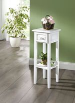 Möbelserie im Landhausstil 