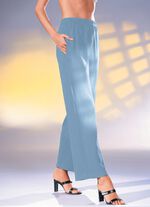 Kombifreundliche Hosen im Zweierpack 1X JEANSBLAU, 1X APRICOT