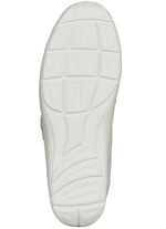 Waldläufer, bequeme Damen-Slipper, Weite H, mit herausnehmbarem Fussbett NATURWEISS