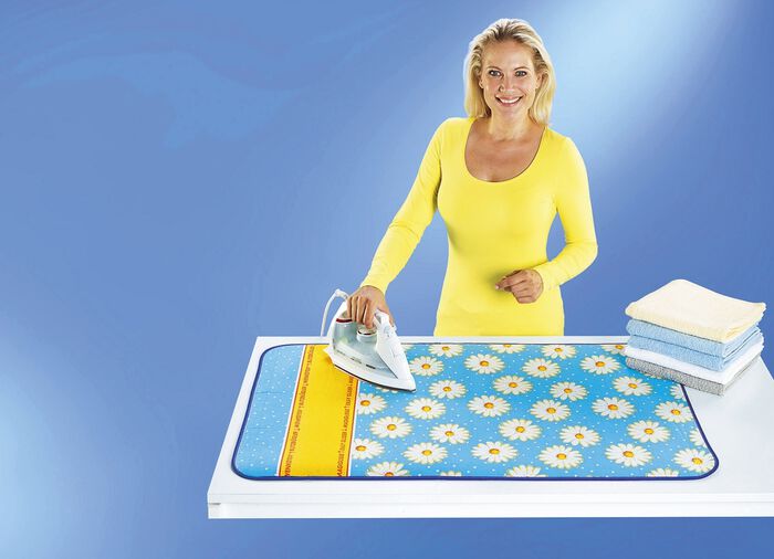 Thermobügeldecke aus 100% Baumwolle BLAU/MARGERITEN