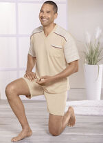 G&ouml;tting Shorty mit farbig gewachsener Baumwolle und V-Ausschnitt  