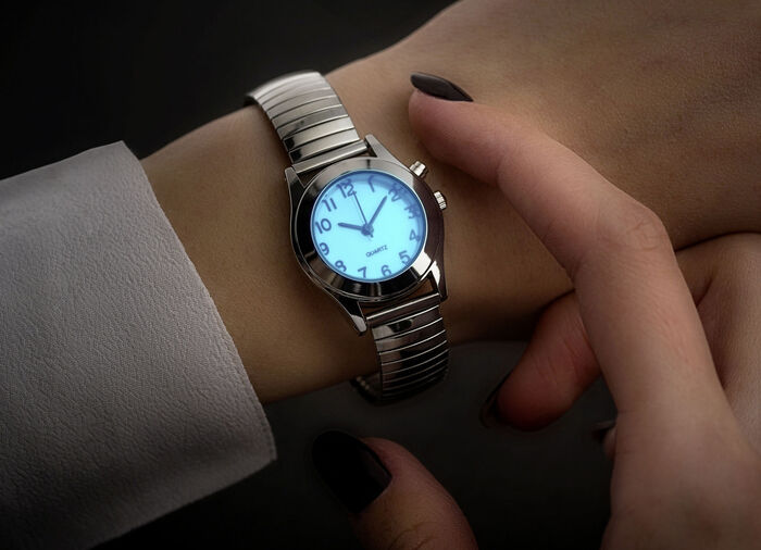 Armbanduhr mit Stretcharmband, 