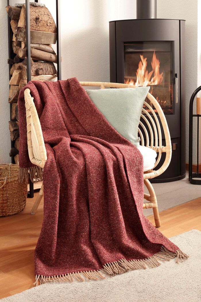 Wohndecke mit Fransen 