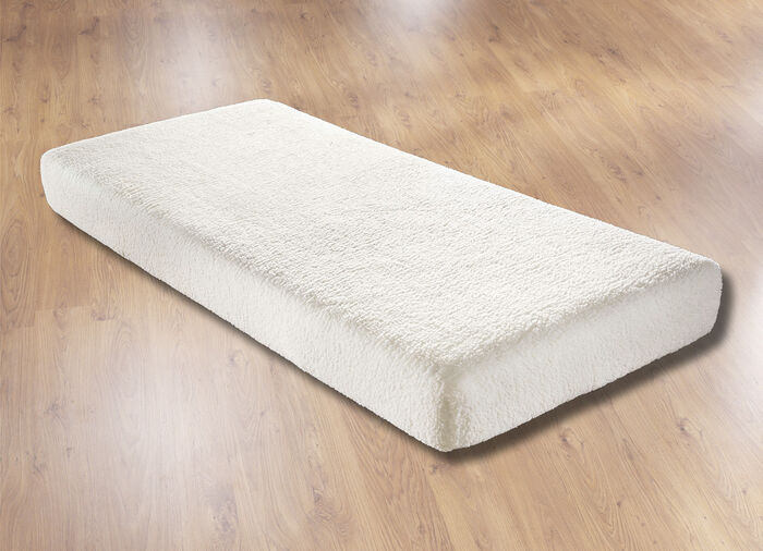 Spannbetttuch mit Sherpa-Teddy-Plüsch für kuschelig warme Nächte 