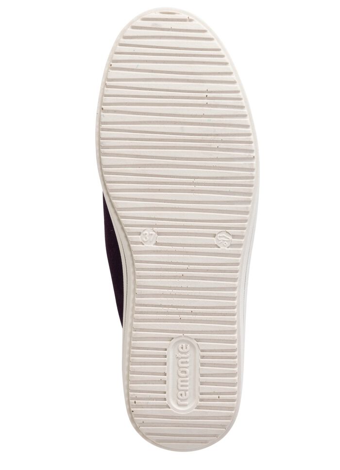 Remonte Bootie mit funkelnder Zierkette an der Schn&uuml;rung 