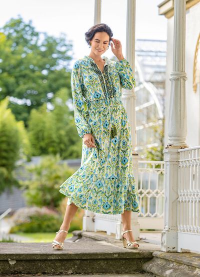 Kleid in Schlupfform 