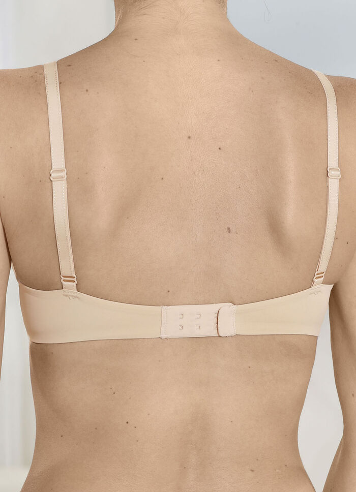 Triumph Body Make-Up Illusion Lace BH mit flexiblen Komfortbügeln PUDER