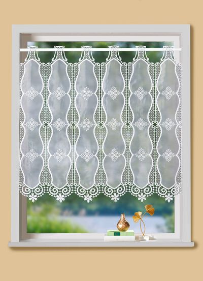 Kleinfenster-Vorhang mit Macram&eacute;-Abschluss 