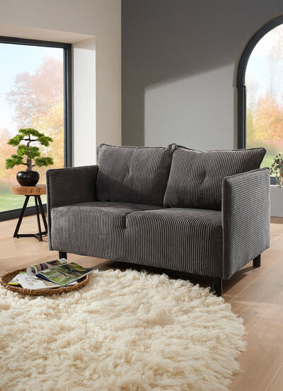 Polstermöbel mit dekorativem Cord-Bezug  Polstermöbel mit dekorativem Cord-Bezug