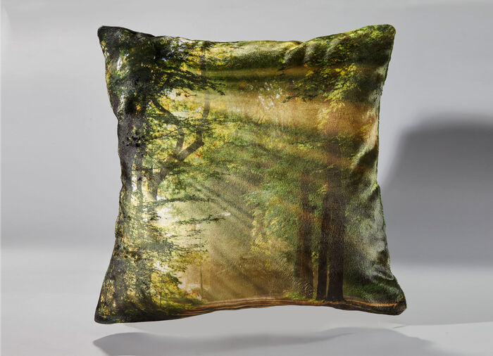 Kissenbezug mit naturnah dessinierter Vorderseite 