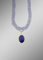 Vergoldeter Anh&auml;nger mit Lapislazuli 