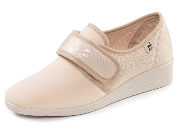 Bequeme Damen-Klettschuhe, aus angenehm gepolstertem Textilmaterial BEIGE