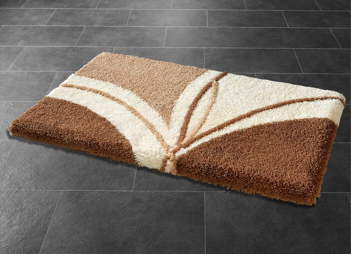 Geschmackvolle Badgarnitur mit rutschhemmender Rückseite BEIGE