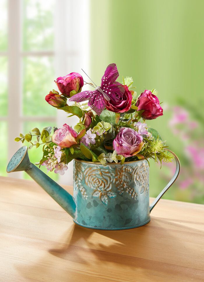 Blumen-Gesteck in Giesskanne 