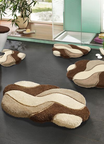 &laquo;Grund&raquo; Badgarnitur in verschiedenen Farben 